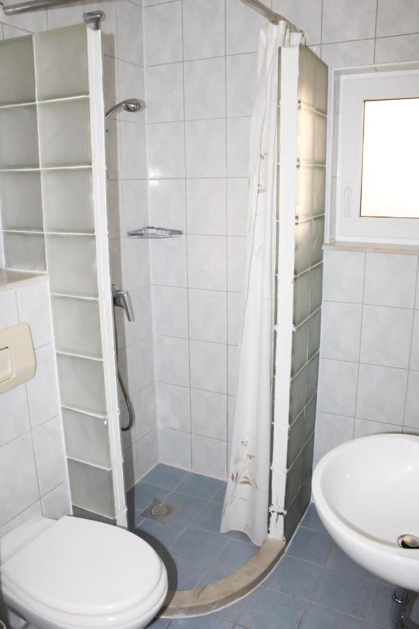 Apartments Larus Baška Voda Eksteriør bilde
